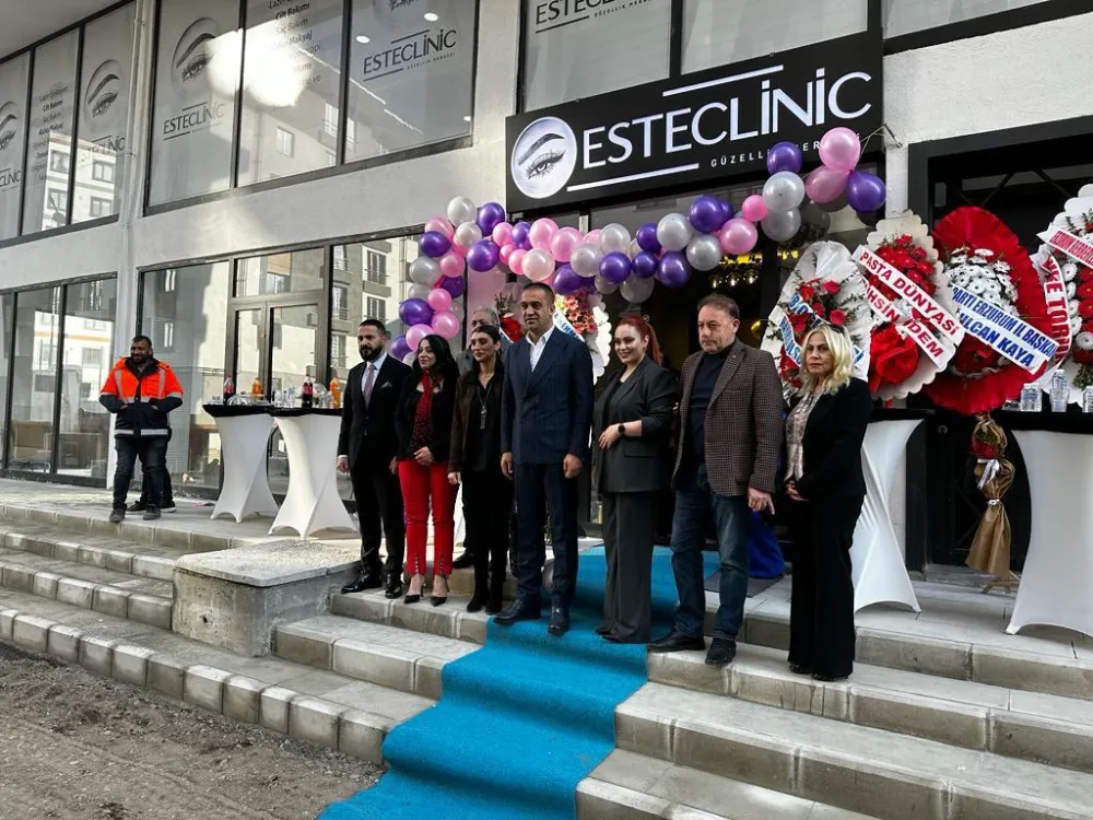 ‘ESTECLINIC’ Güzellik Merkezi Açıldı