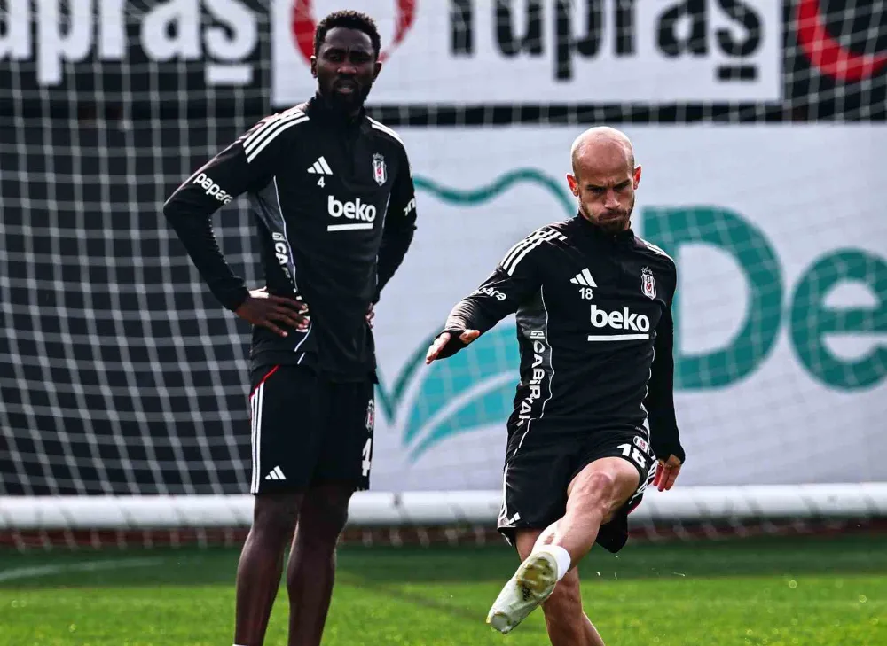 Beşiktaş, kondisyon ve taktik çalıştı