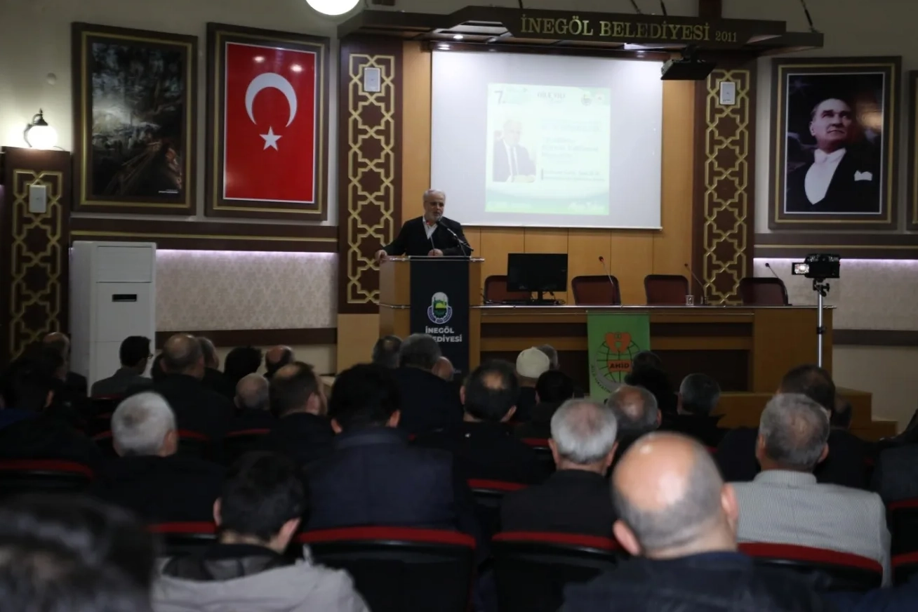 Doç. Dr. Burhan İşliyen Evlilikte Dikkat Edilecek Hususları Anlattı