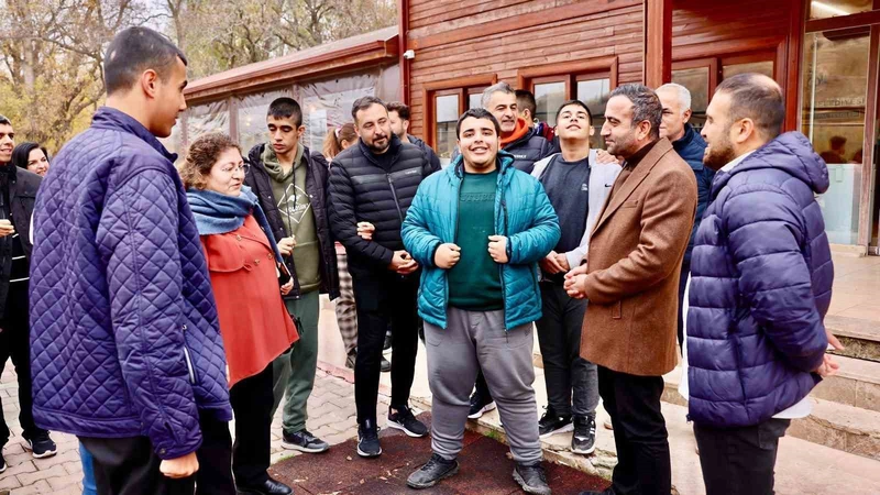 Başkan Ulutaş Özel Öğrencileri Sultansuyu
