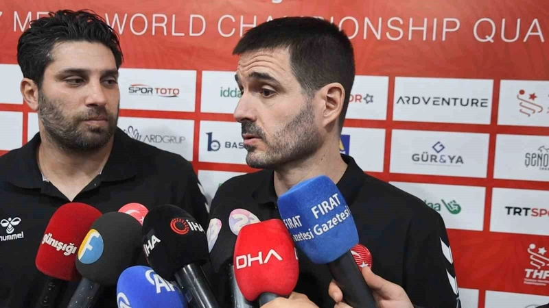 Milli Hentbolcularımız Elazığ