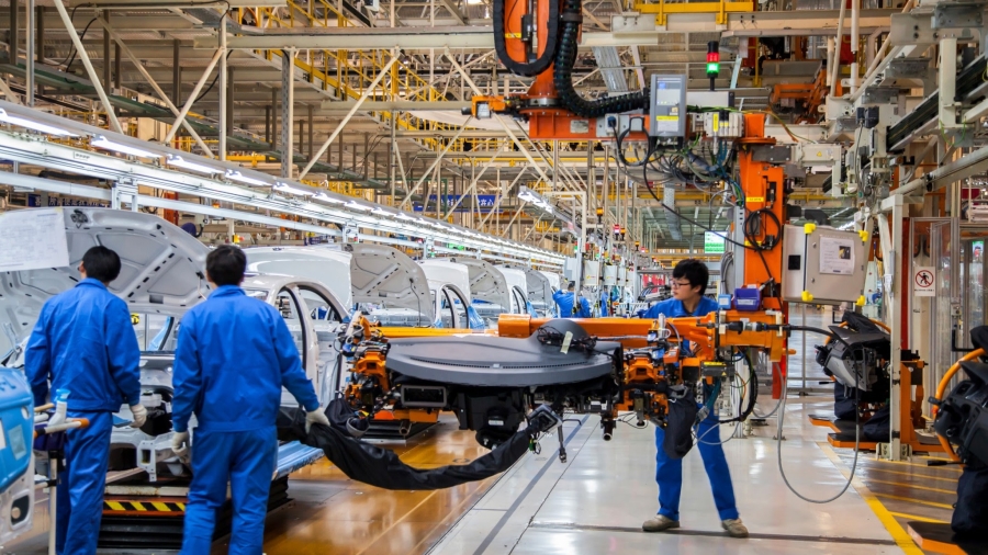 Çin’de sanayiyi, yüksek teknoloji sektörünün performansı büyütüyor