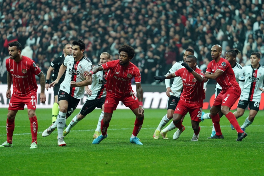 Beşiktaş antalyaspor canlı izle. Бешикташ Антальяспор.