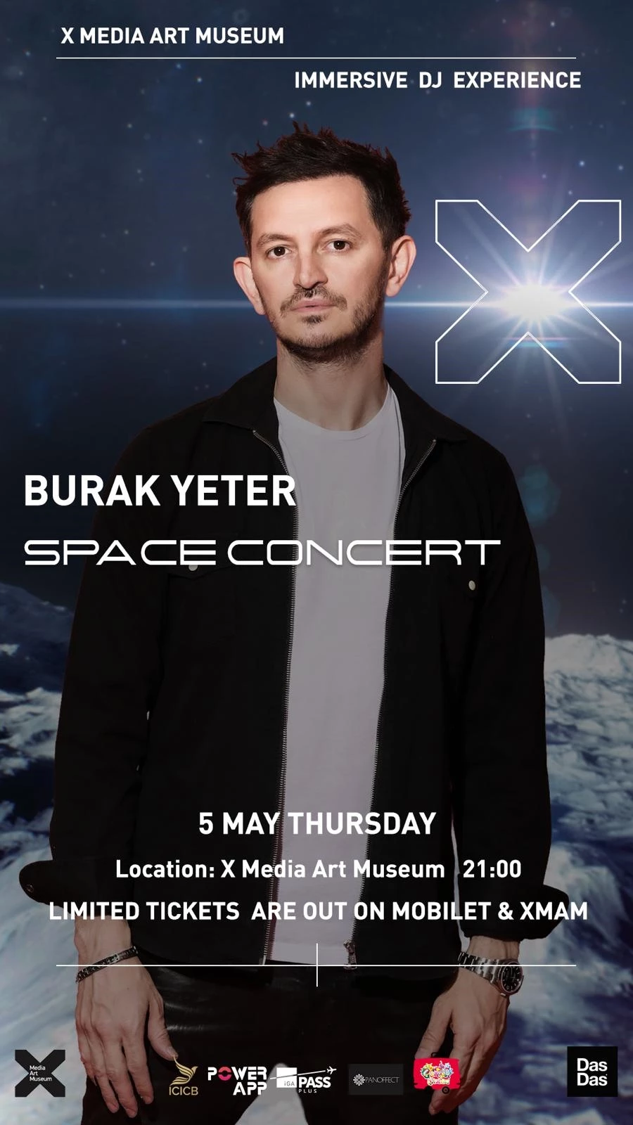 DJ Burak Yeter’den X Media Art Museum’da etkileyici performans