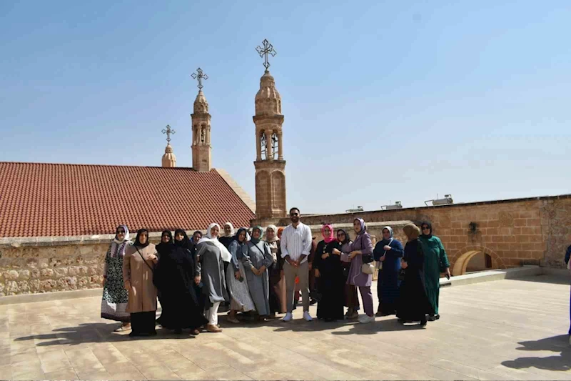 Genç ADEM kursiyerleri, Batman ve Mardin’i gezdi
