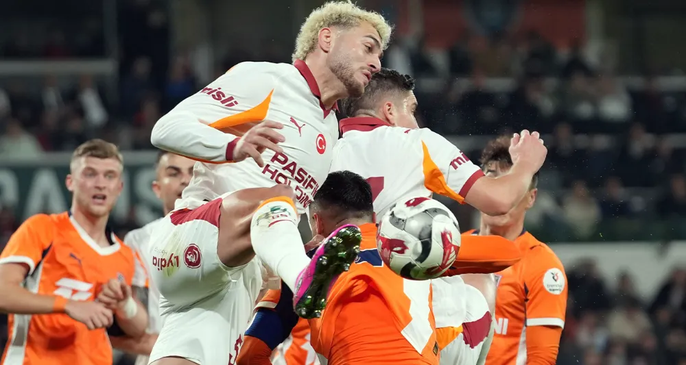 Galatasaray hata yapmadı! Başakşehir
