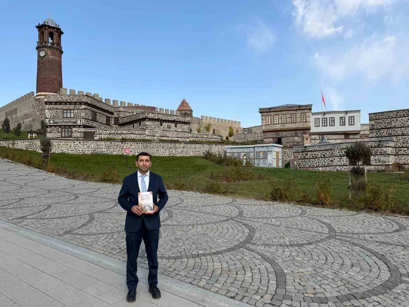 Erzurum Düğünlerini Kitaplaştırdı