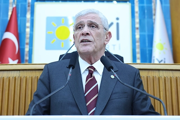 İYİ Parti liderinden 3 bin 900 sayfalık iddianameye tepki