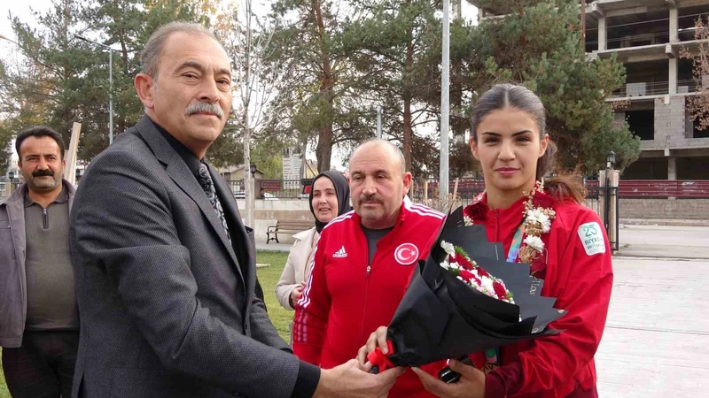 Evin Erginoğuz İslami Dayanışma Oyunları