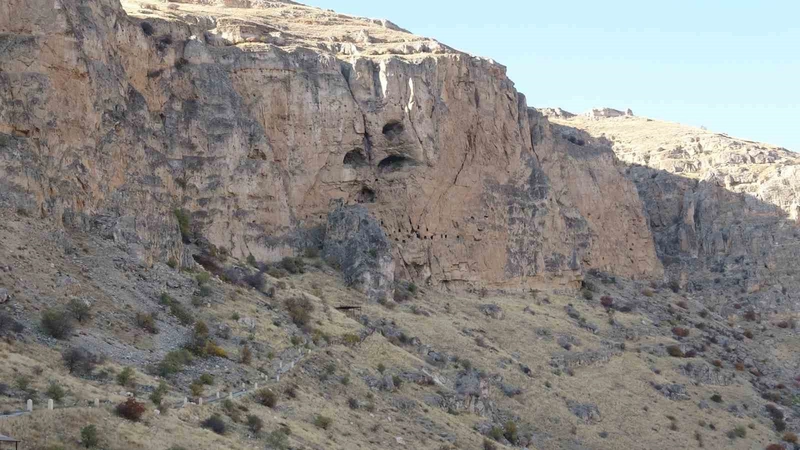Ansır Mağaraları Deprem Sonrası Korku Merkezine Dönüştü