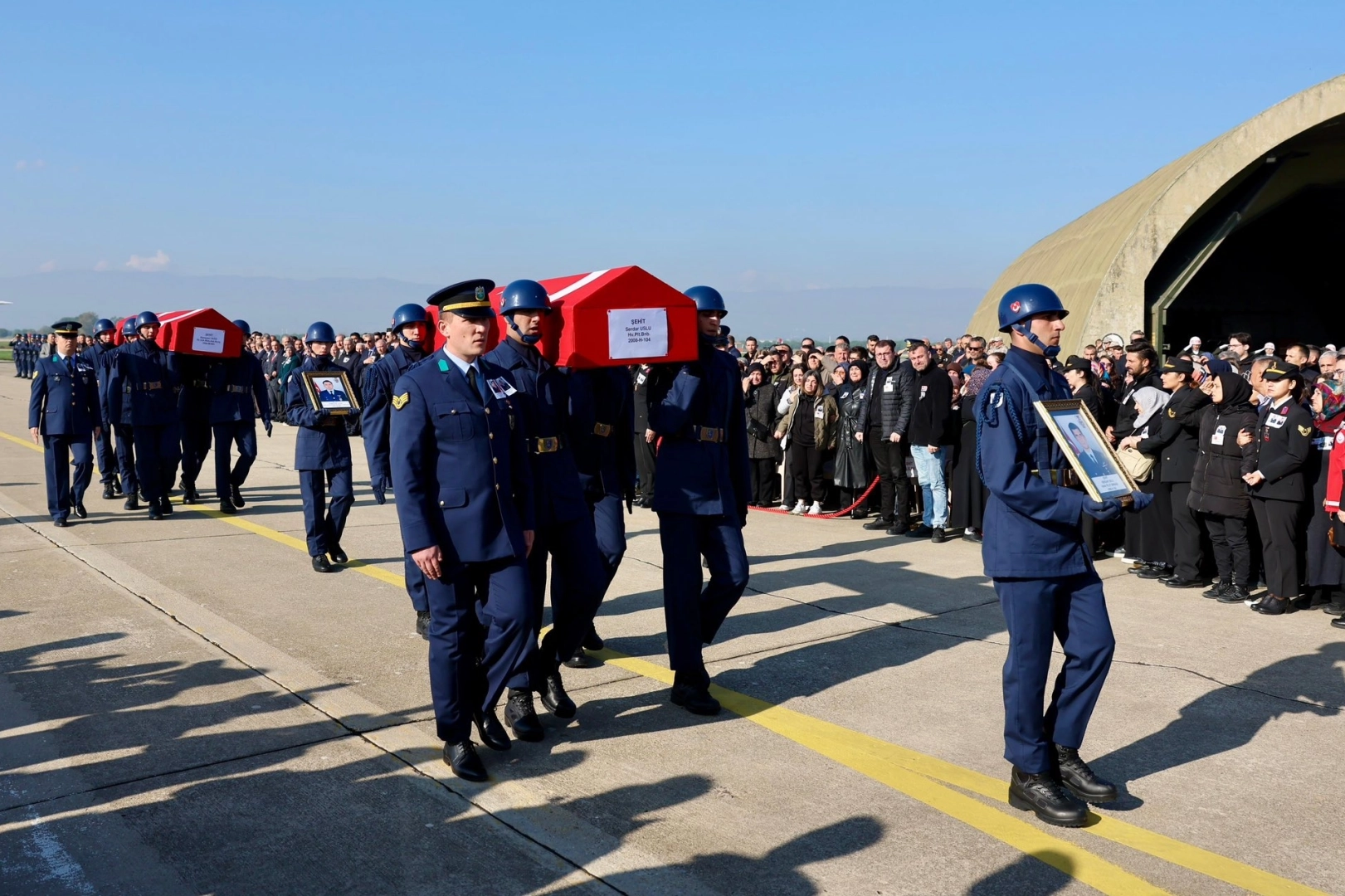 Bursalı 2 şehit kahraman son yolculuğuna uğurlandı