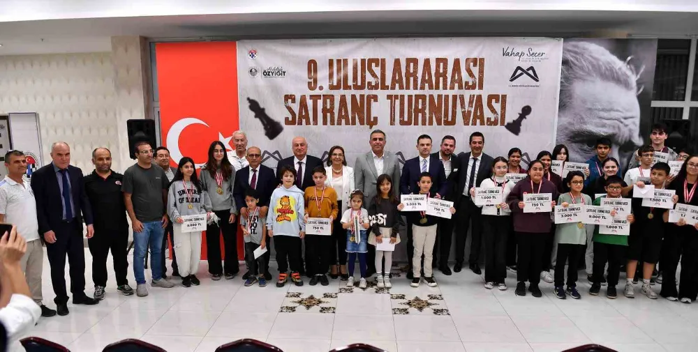 9. Uluslararası Satranç Turnuvası’nda ödüller sahiplerini buldu
