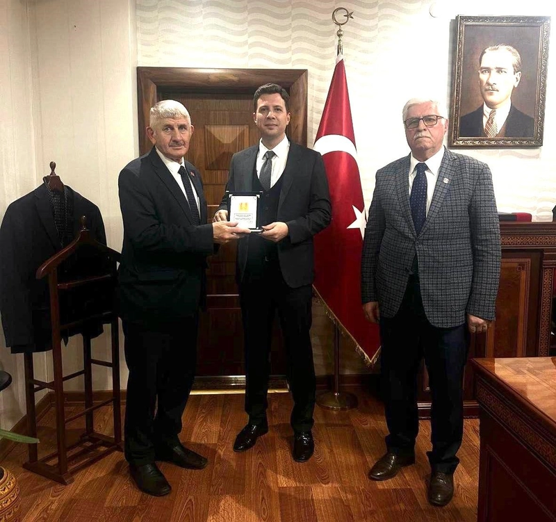 Muharip Gazilerden Kaymakamlara Nezaket Ziyareti