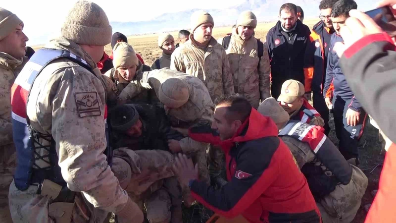 Çoban Kaybolduktan 3 Gün Sonra Koyunların Arasında Hayatta Bulundu