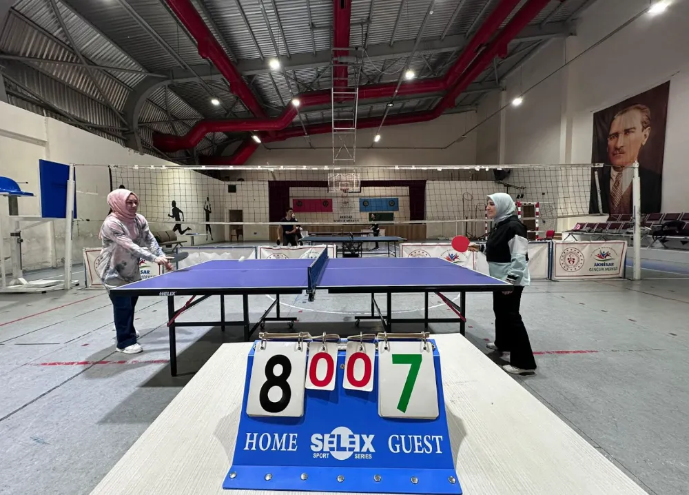 Öğretmenler Günü turnuvaları Akhisar’da büyük ilgi gördü