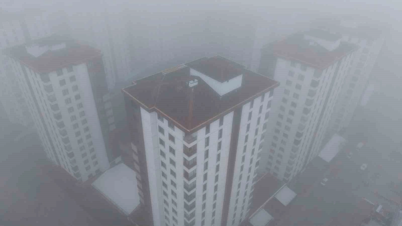 Elazığ Bulutların Üzerinde Kayboldu