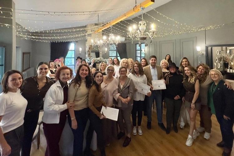 Bursalı Anneler Fonksiyonel Tıpla Buluştu