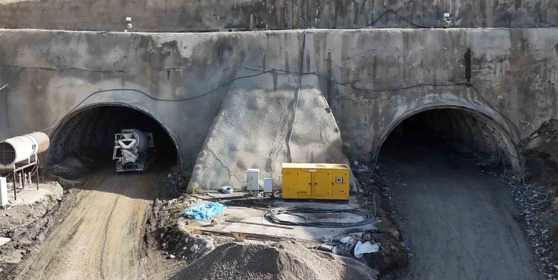 Bitlis-Van-Diyarbakır hattında ulaşım devrimi: Tüneller birleşiyor