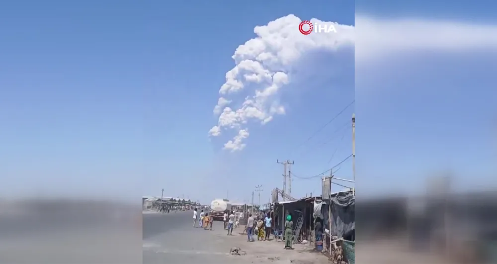Etiyopya’daki Hayli Gubbi Yanardağı’nda yaklaşık 12 bin yıl sonra ilk patlama