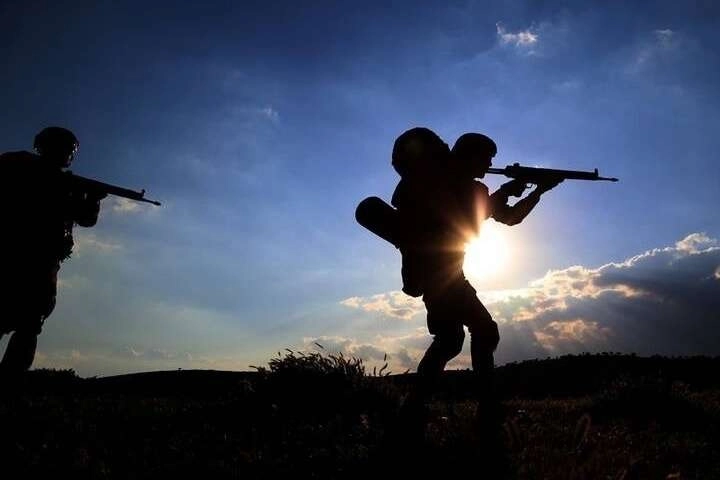 MSB: Sınırda 205 Kişi Yakalandı, 3 Terörist Teslim Oldu