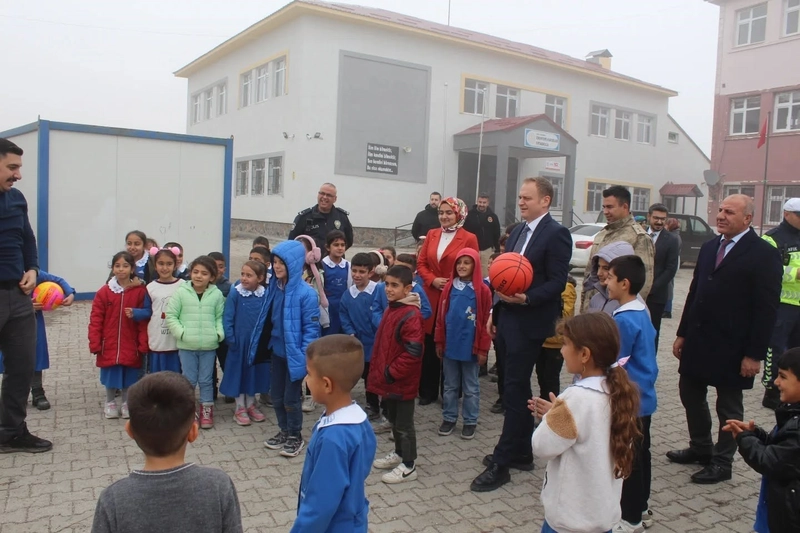 Kaymakam Koşansu: Eğitim ve Spor Yatırımı Geleceğe Yatırımdır