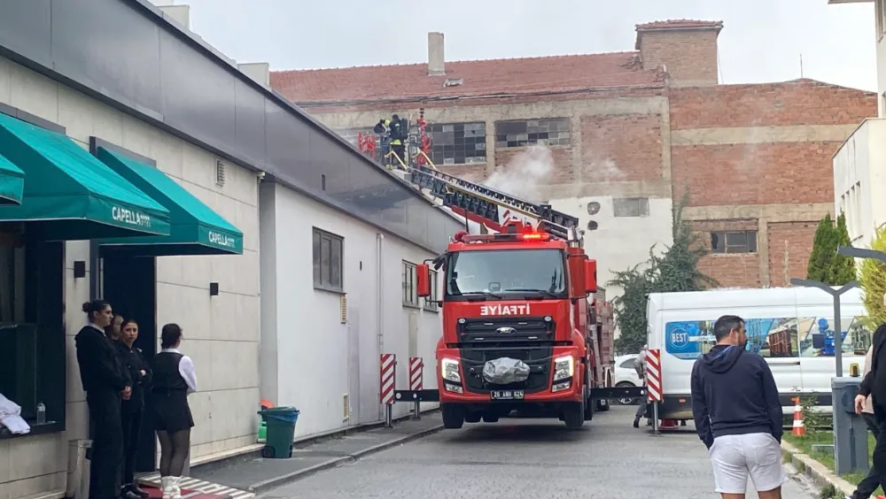 Otelde yangın paniği: 152 kişi tahliye edildi