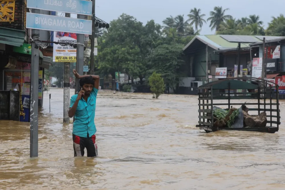 Güney Asya ülkelerindeki sel ve toprak kaymalarında can kaybı 500