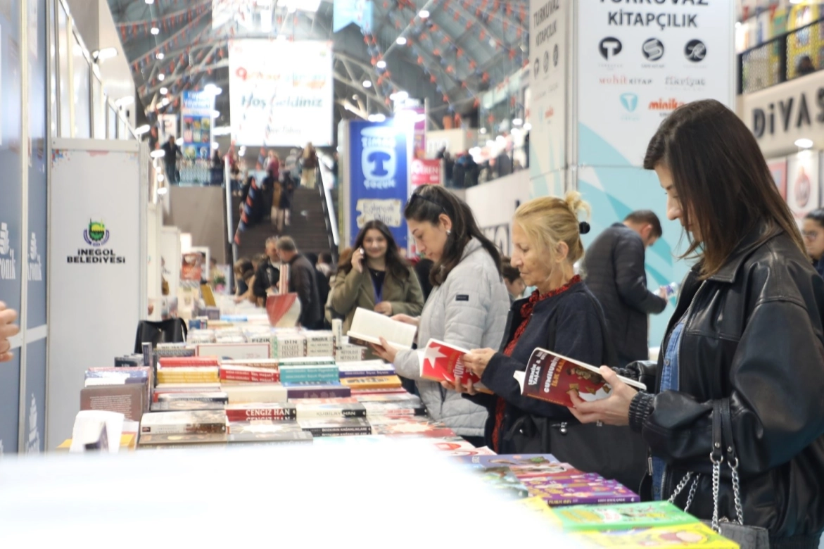 İnegöl Kitap Günleri Muhteşem Finale Hazırlanıyor