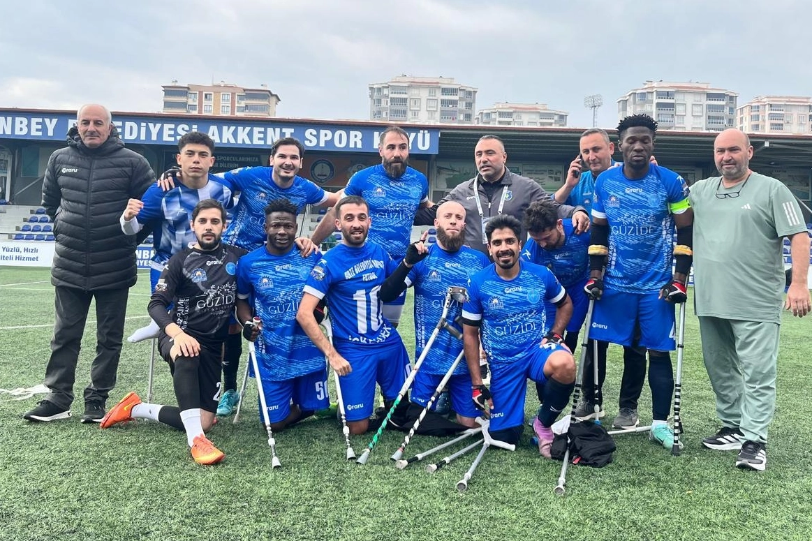 Gebze Belediyesi Ampute Futbol Takımı Şampiyonu Devirdi