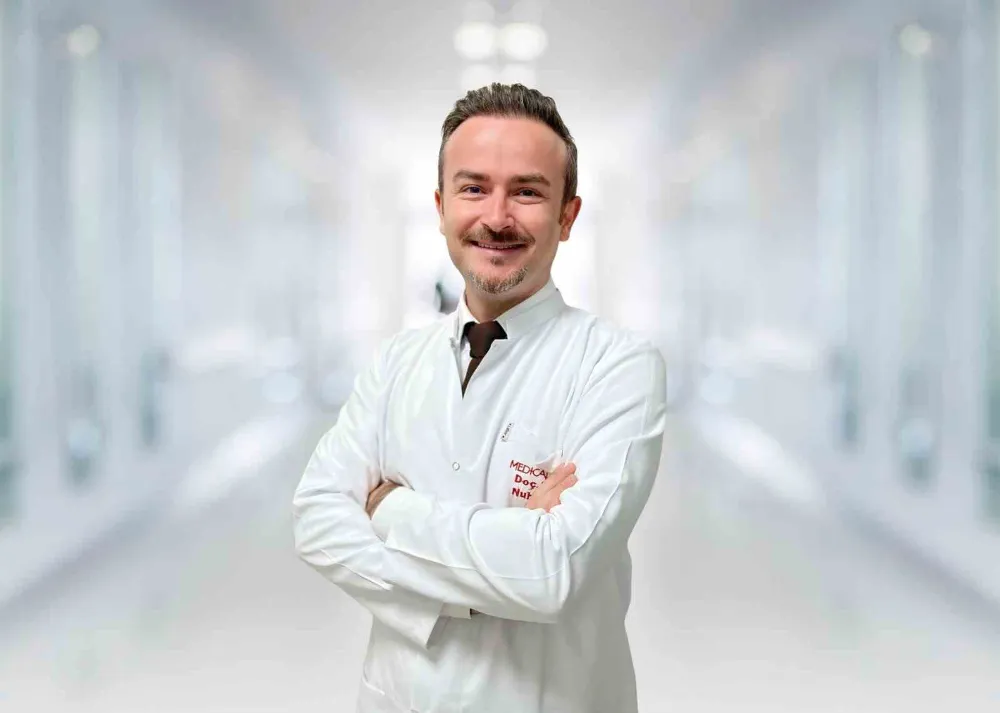 ‘Burun estetiğinde altın oran, kişiye özel belirlenmeli’