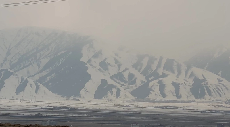 Yüksekova Dağları Kar Beyazına Büründü