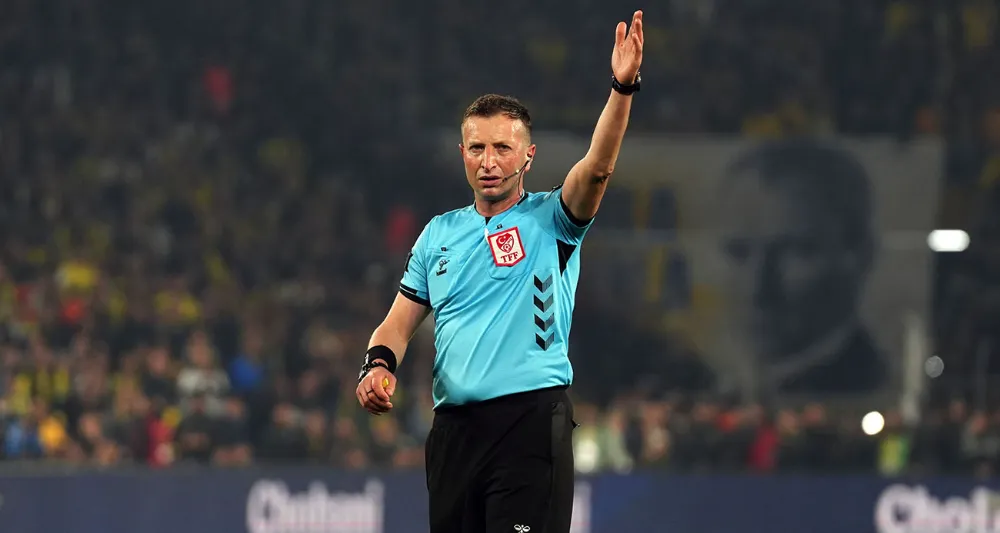 Süper Lig’de son 3 sezonda en çok derbi yöneten hakem Yasin Kol