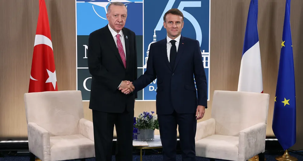 Cumhurbaşkanı Erdoğan, Fransa Cumhurbaşkanı Macron ile görüştü