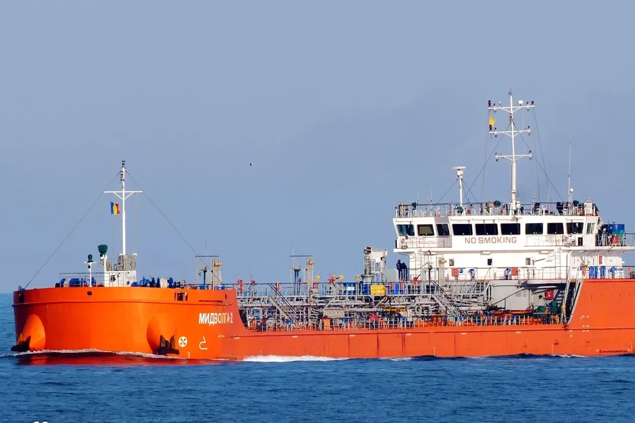 MIDVOLGA-2 Tankeri Türkiye Açıklarında Saldırıya Uğradı