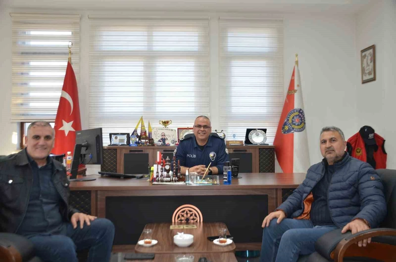 Bulanık Gazetecilerden Yeni Emniyet Müdürü Engin Arlı