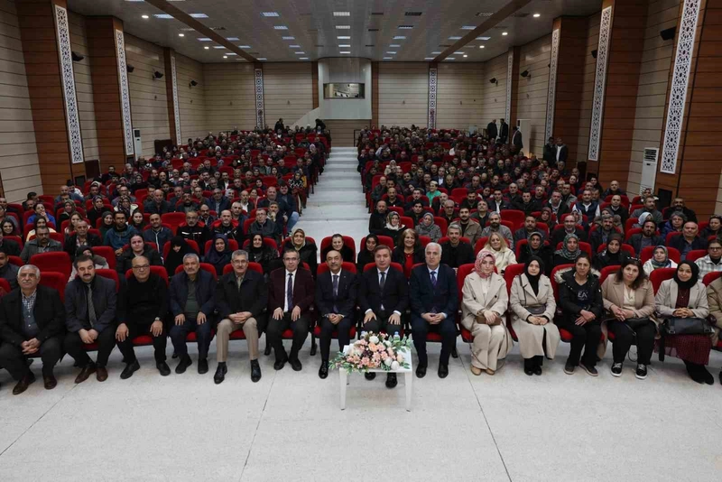 Vali Aydoğdu Eğitim Çalışanlarıyla Buluştu