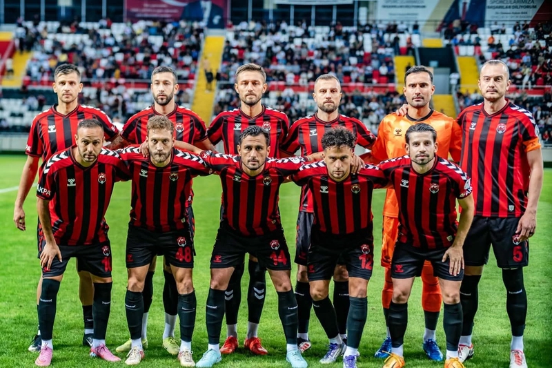 24 Erzincanspor Olağanüstü Genel Kurul Kararı Aldı