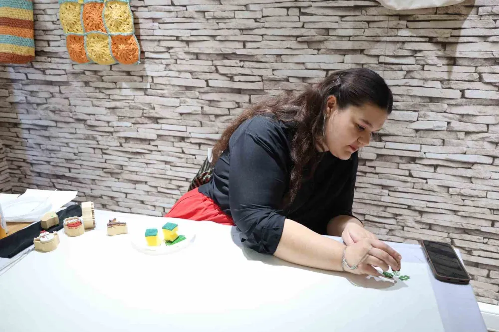 Kadınların hobisi aile destek merkezinde ekonomik gelire dönüştü
