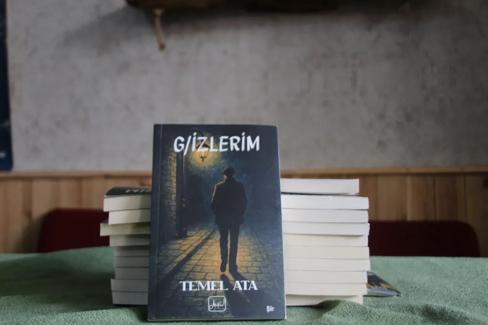 Şairleri ve Ozanları Buluşturan İmza Günü: Gizlerim